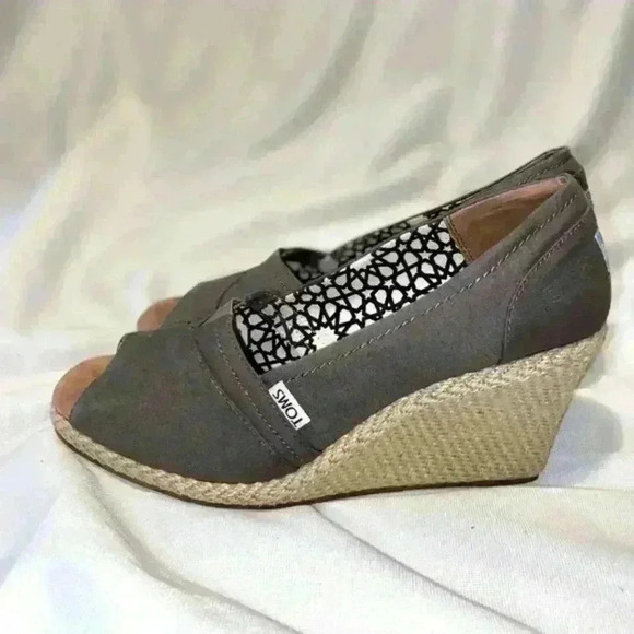 TOMS | Calypso Grey Peep Toe Espadrille Wedge | Size 10 - Picture 2 of 4